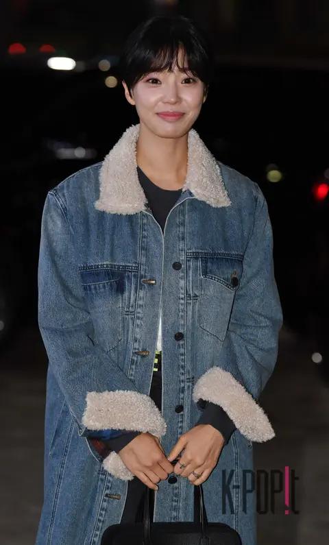 Lim Se-mi 1 — Behind Me Tete Rious Wrap Party