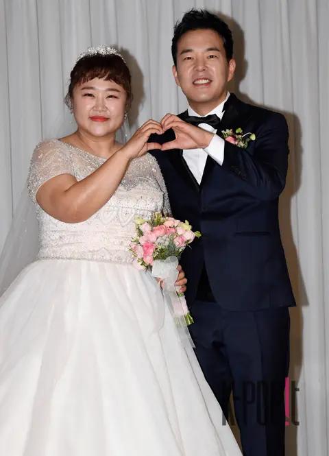 Hong Yun-hwa, Kim Min-ki 1 — Kim Min-gi, Hong Yun-hwa Marriage Press Conference