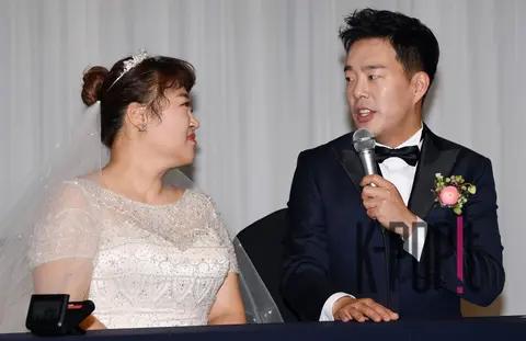 Hong Yun-hwa, Kim Min-ki — Kim Min-gi, Hong Yun-hwa Marriage Press Conference