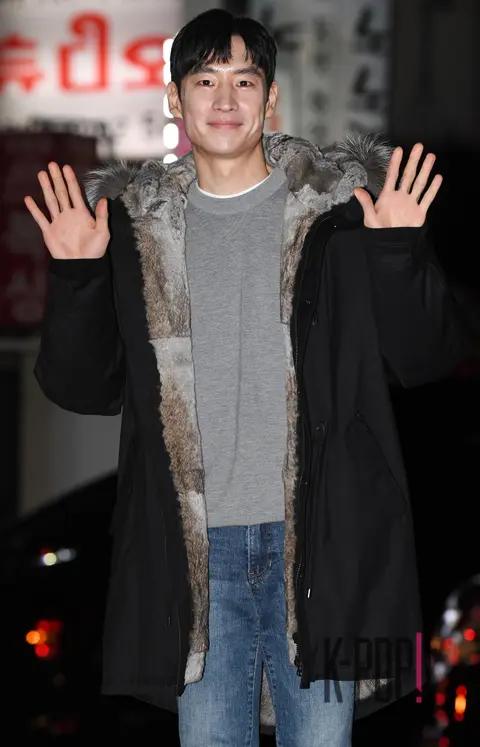 Lee Je-hoon — Fox Bride Star Wrap Party