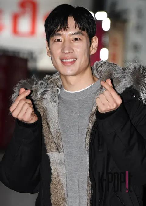 Lee Je-hoon 2 — Fox Bride Star Wrap Party
