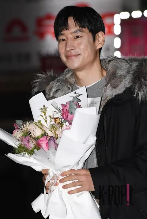 Lee Je-hoon 7 — Fox Bride Star Wrap Party