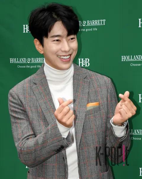 Yoon Hyun-min — Holland & Barrett Launch
