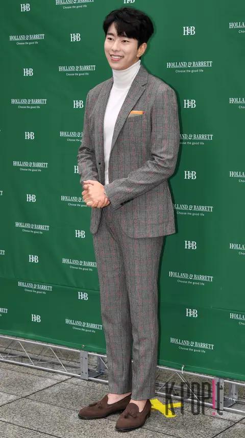 Yoon Hyun-min — Holland & Barrett Launch
