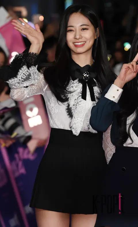 TWICE, Tzuyu (TWICE) — TWICELAND Press Screening, Red Carpet