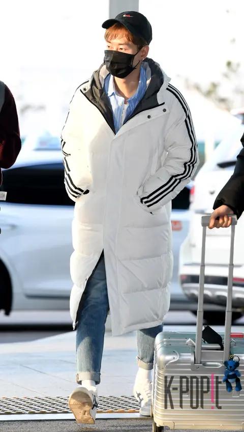 Super Junior, Super Junior, Eunhyuk — Airport