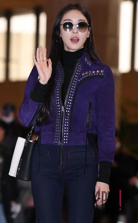 Lee Da-hee — Airport