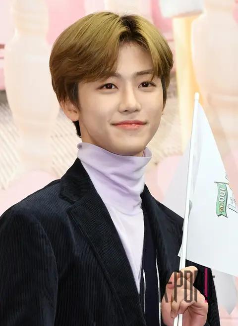 NCT, Jae-min — My English Puberty Production Briefing — 2018-12-20