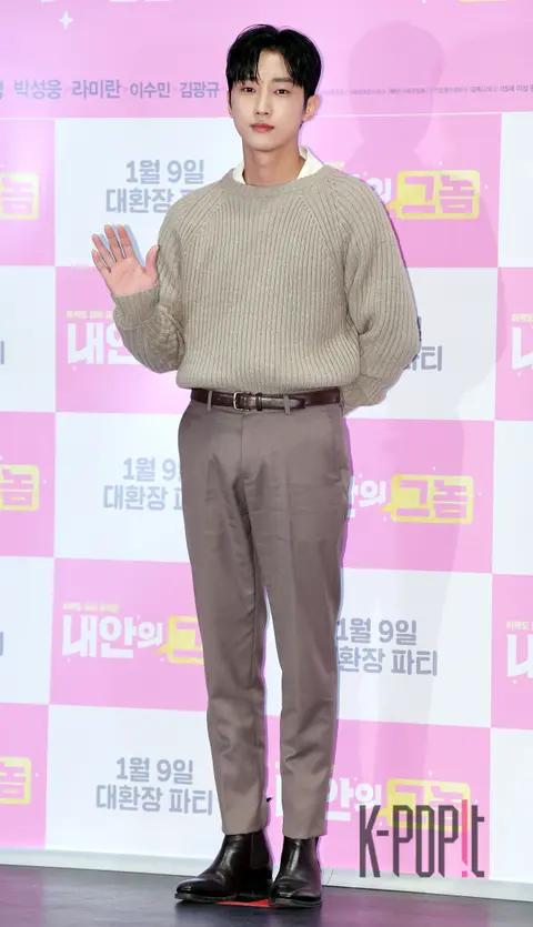 Jin Young — Press Screening — 2018-12-26