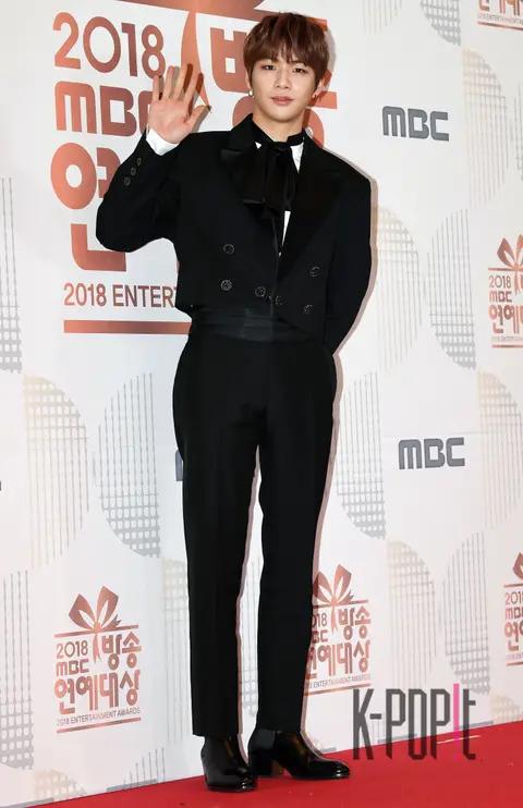 Kang Daniel 2 — MBC Entertainment Awards