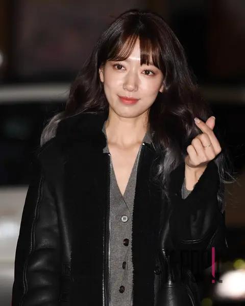 Park Shin-hye 5 — Memories of the Alhambra Wrap Party