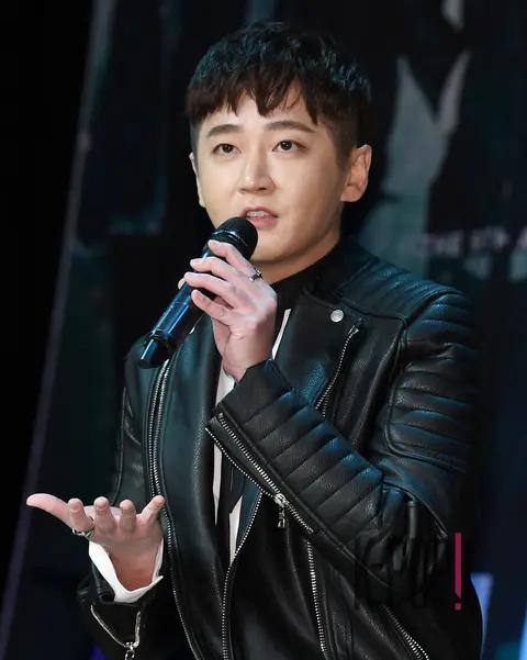 MC The Max, Jay Yoon — MC The Max Showcase