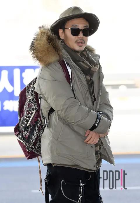 Kim In-kwon — Airport