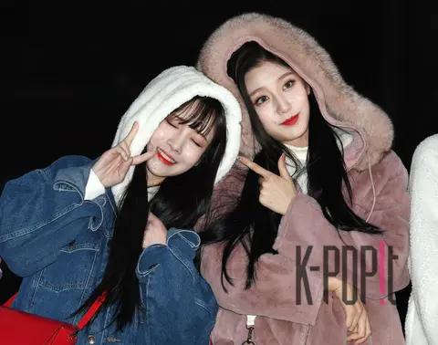 Lovelyz, Yu Ji-ae, Jung Ye-in — Music Bank Arrival