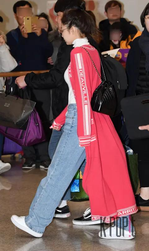 BTS, BLACKPINK, JENNIE — Airport
