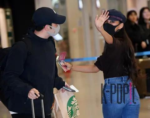 NU'EST, Baek Ho, Moon Ga-bi — Airport