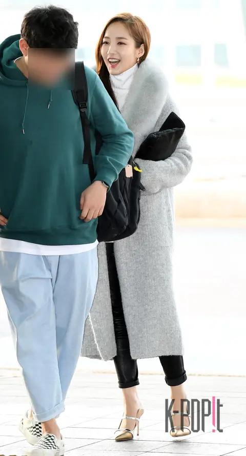 Park Min-young — Airport