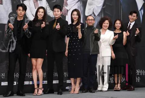 Group Photo 1 — Babel Production Briefing