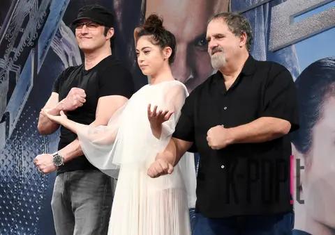Group Photo 1 — Alita: Battle Angel Korea Press Conference