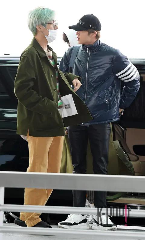 BTS, V, Jin (BTS) — Airport