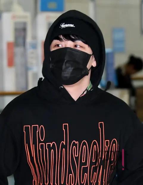 BIGBANG, Seung-ri — Airport