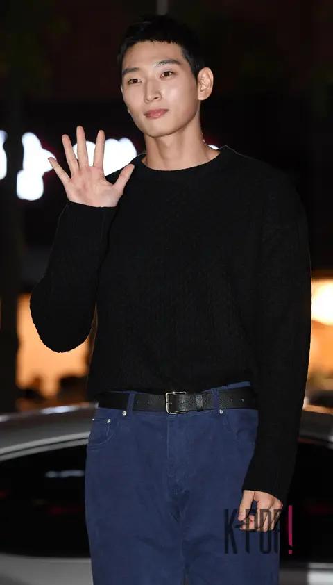 Jung Jin-un — Her Private Life Wrap Party