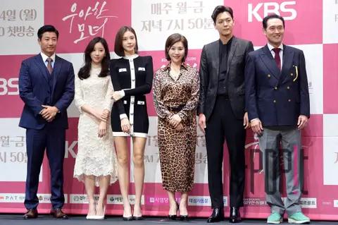 Group Photo 1 — Elegant Mother and Daughter Production Briefing