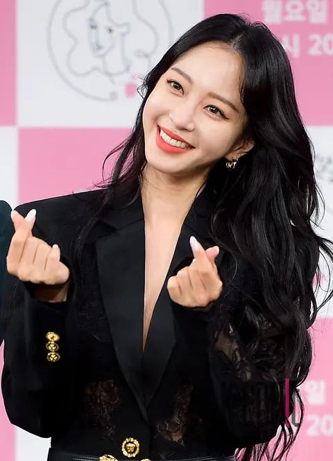 Han Ye-seul — Unni's Rice Salon Production Briefing