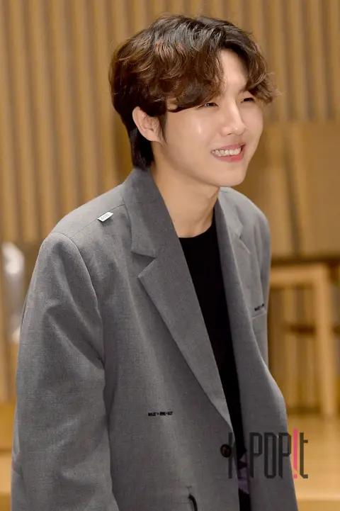 Yu Seung-woo — All Together Cha Cha Cha Production Briefing