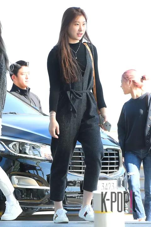ITZY, Chae Ryung — Airport