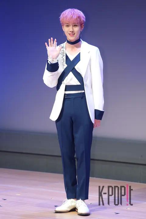 SEVEN O'CLOCK, Lee Sol — Seven O'Clock Showcase