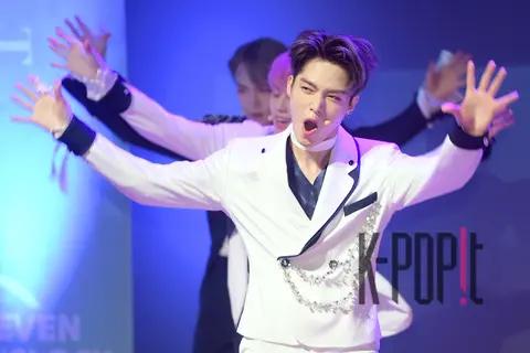 SEVEN O'CLOCK, Han Gyeong — Seven O'Clock Showcase