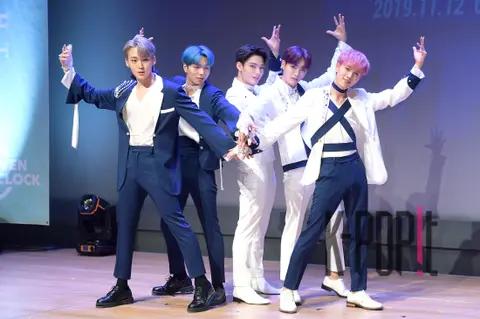7 O'Clock — Seven O'Clock Showcase