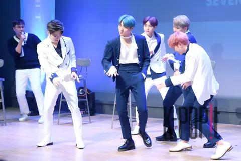 7 O'Clock — Seven O'Clock Showcase