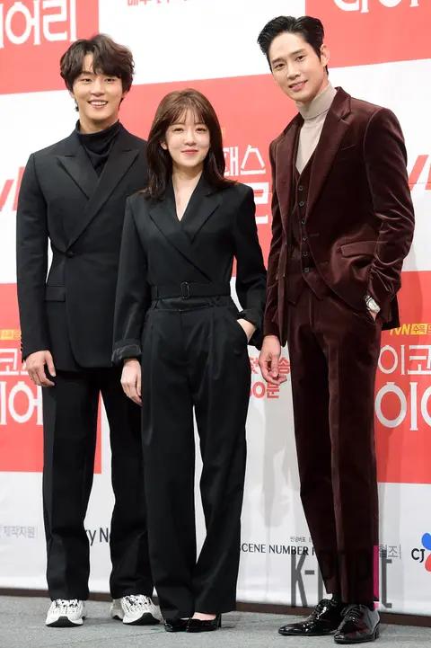 Group Photo 1 — Psychopath Diary Production Briefing — 2019-11-13