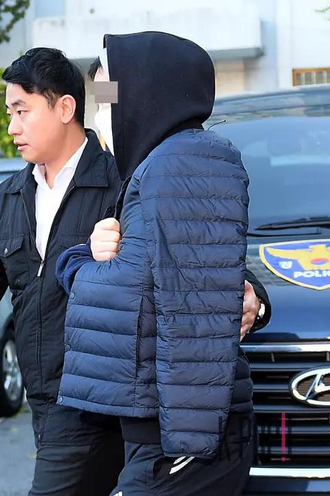 Ahn Jun-young, Kim Yong-beom (6) — Jongno Police Station An Jun-young (PD) Kim Yong-beom (CP)