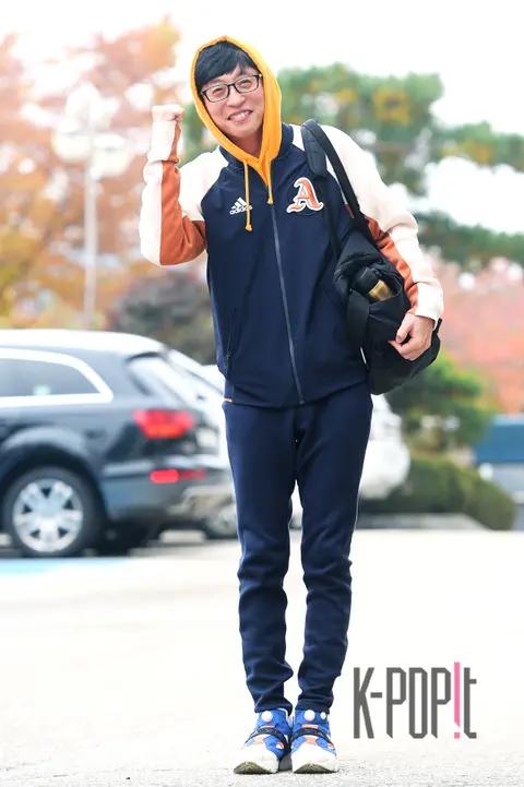 Yoo Jae-suk 3 — Happy Together 4 Arrival
