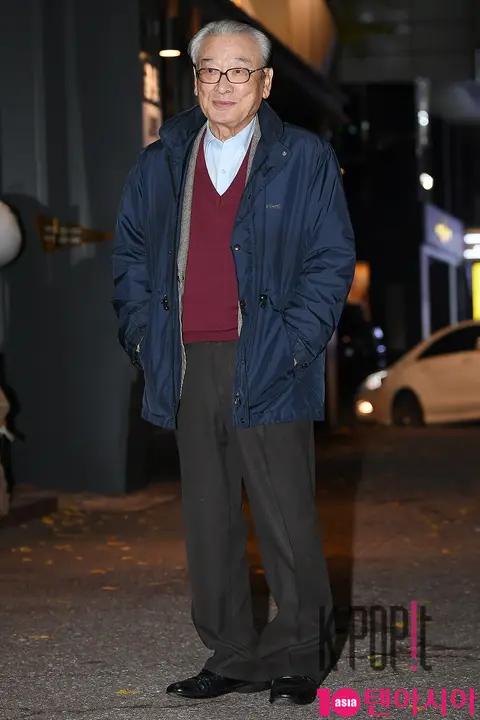 Lee Soon-jae — Camellia Blooms Wrap Party
