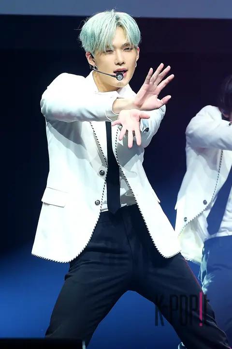 CIX, Seung-hun — CIX Showcase