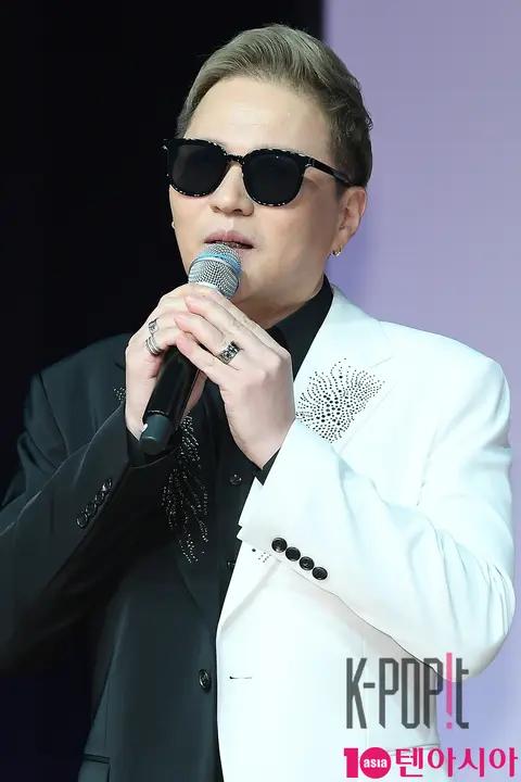 Can, Lee Jong-won 3 — CAN Showcase