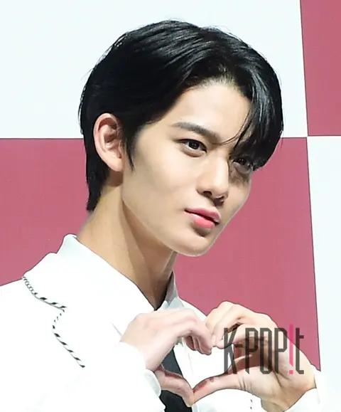 CIX, Bae Jin-young 1 — CIX Showcase