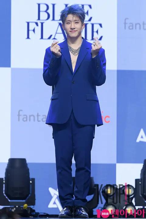 ASTRO, Jinjin — ASTRO Showcase