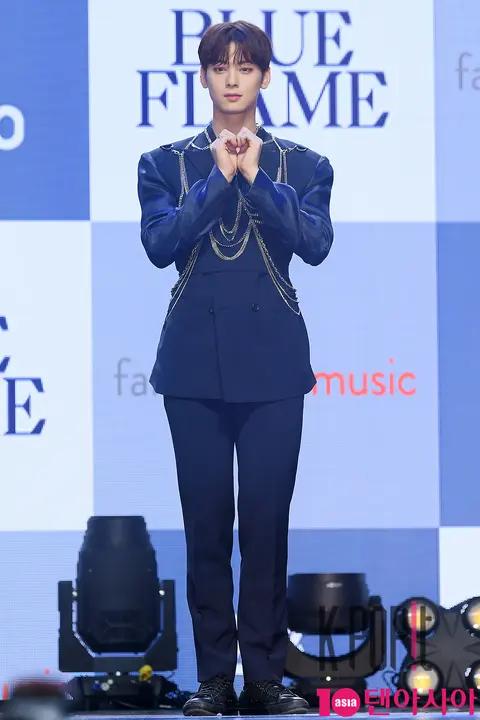 ASTRO, Cha Eun-woo — ASTRO Showcase