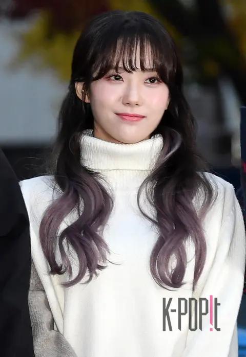 WJSN, Ruda — Music Bank Arrival