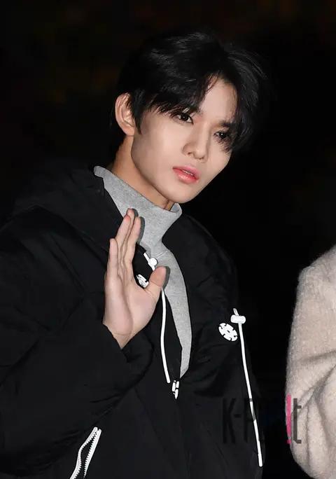 CIX, Bae Jin-young — Music Bank Arrival
