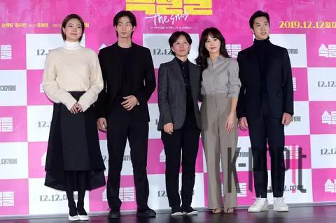 Group Photo 4 — Vulgar People Production Briefing