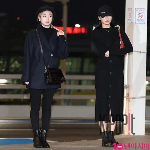 TWICE, Dahyun (TWICE), Momo (TWICE) — Airport