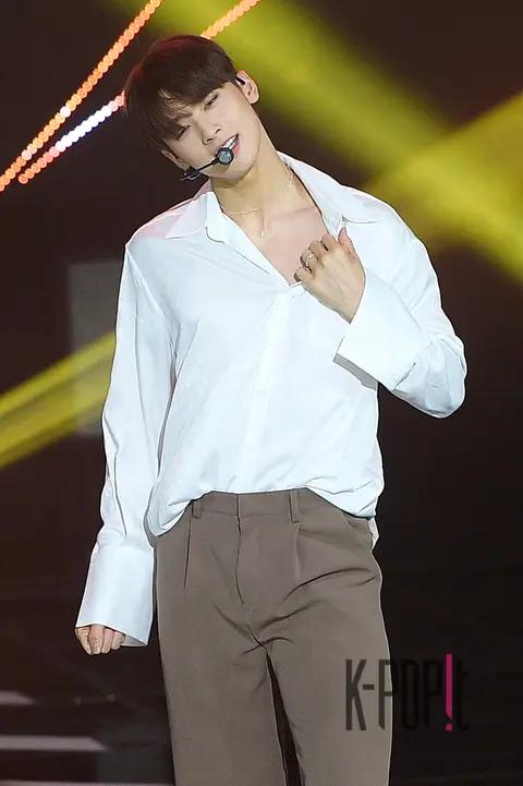 ASTRO, Cha Eun-woo — The Show