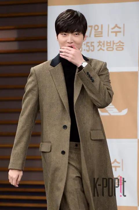 Ahn Jae-hyun 1 — Humans with Flaws Production Briefing