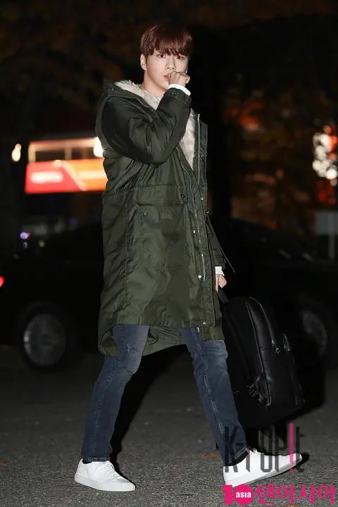 Kang Daniel — Music Bank Arrival